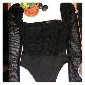 Puff mesh sleeve bodysuit
